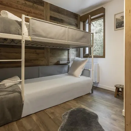 Schuss - Centre St Gervais - Vue Degagee * Saint-Gervais-les-Bains